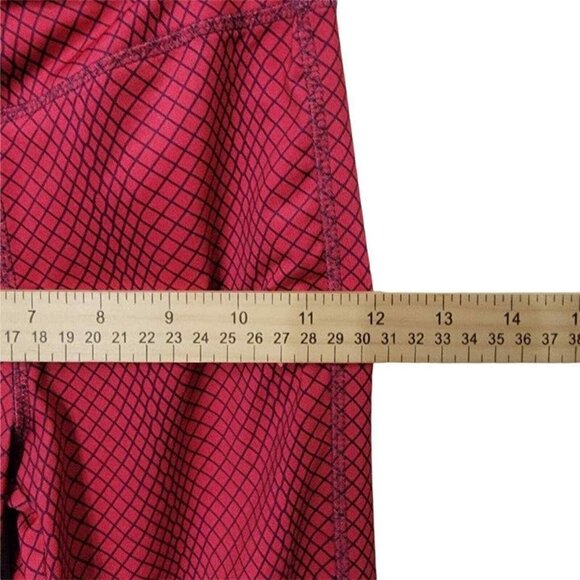 Puma Activewear Leggings Womens Size 7 Multicolor Stretch Material 21 Inseam - Picture 5 of 6